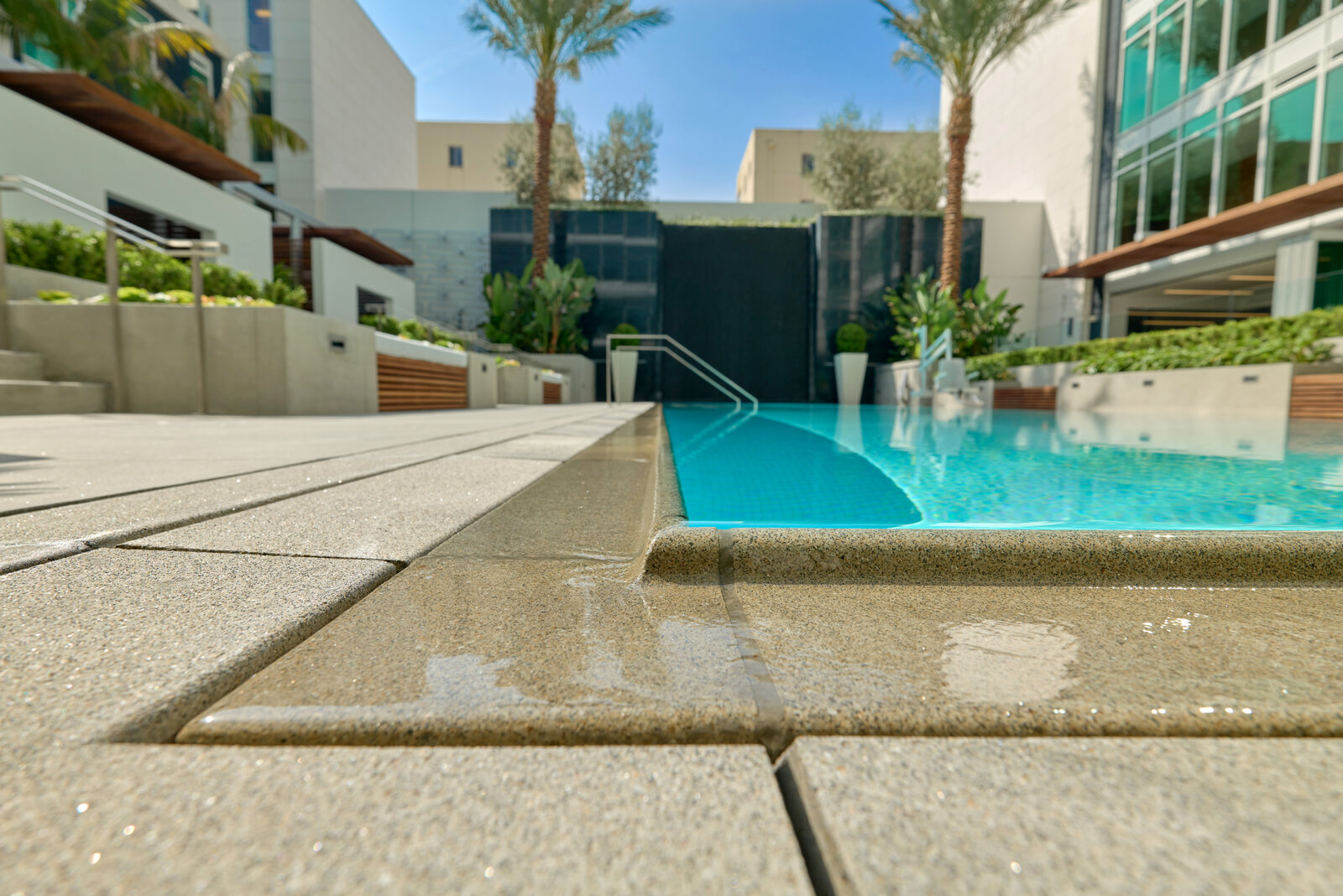 Four Seasons pool